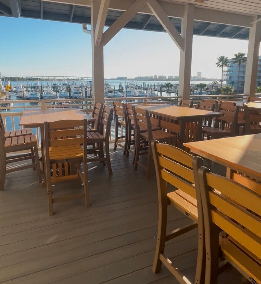 Barometer Waterfront Grille in Perdido Pass / Marinas
