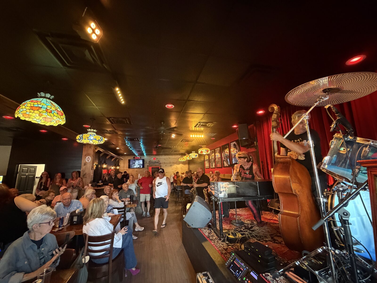 The Red Haven Live in Perdido Beach Boulevard